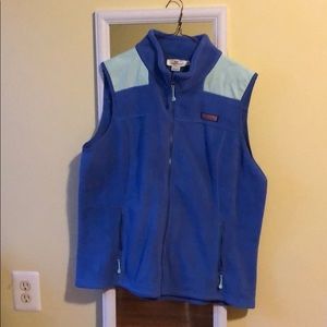 Vineyard vines fleece vest